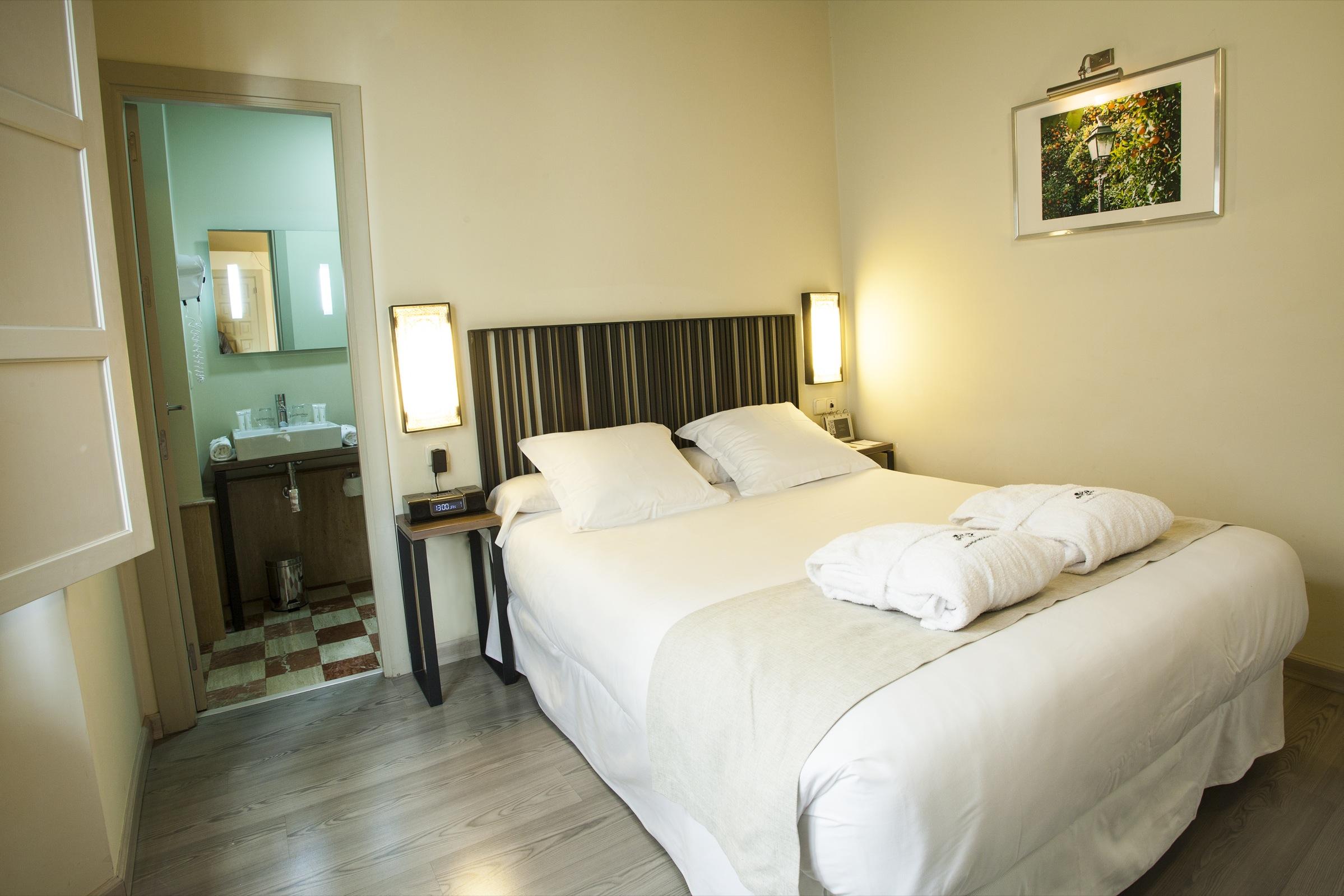 Hotel Boutique Casas De Santa Cruz Севилья Экстерьер фото
