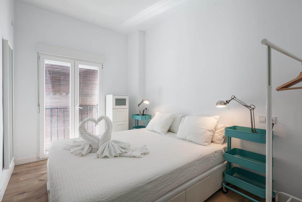 Hotel Boutique Casas De Santa Cruz Севилья Экстерьер фото